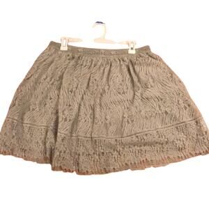 Mint Green Lace Skirt size L NWT